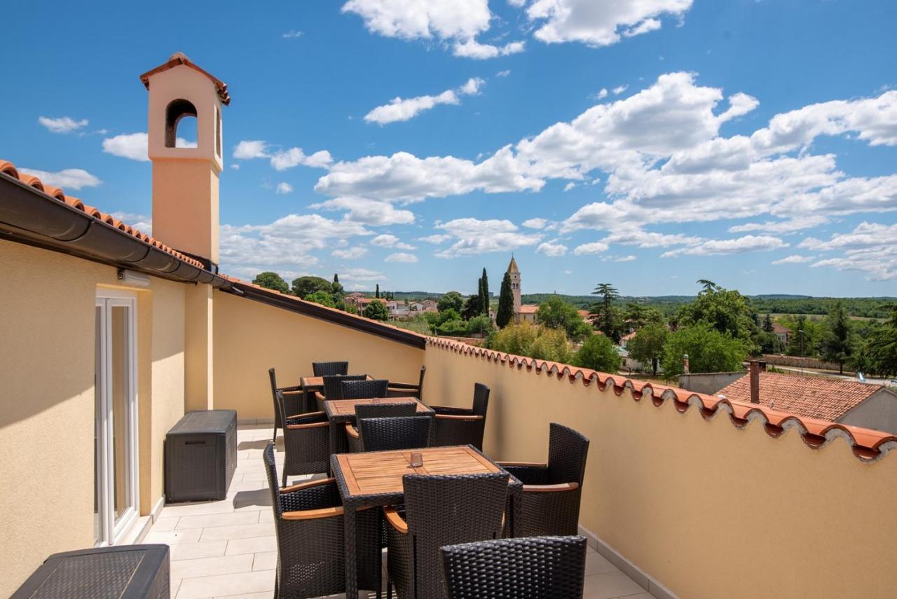 Via Flavia With Common Pool Labinci Exterior foto